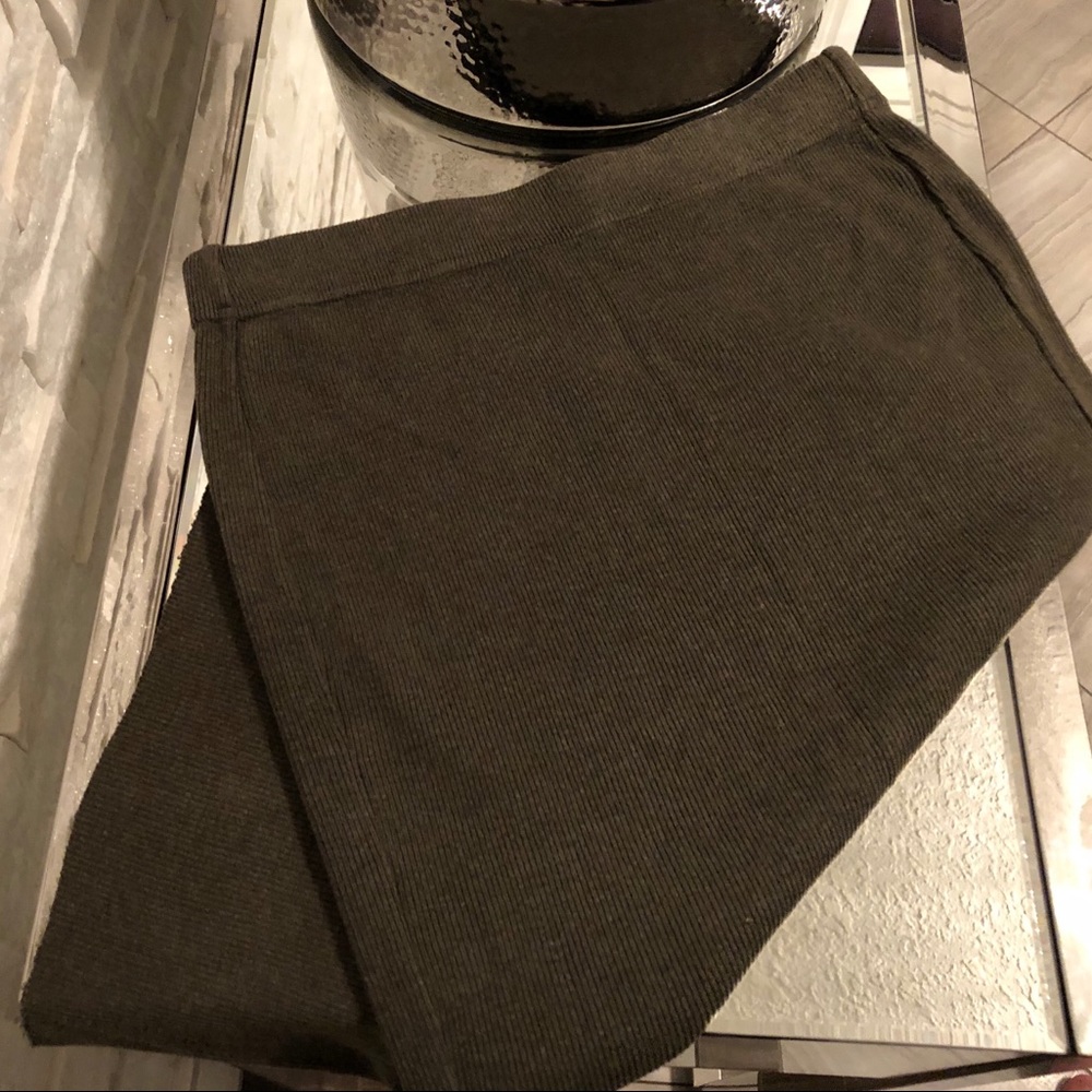 TALULA- Dark Green Ribbed Pencil Stretch Skirt - Small